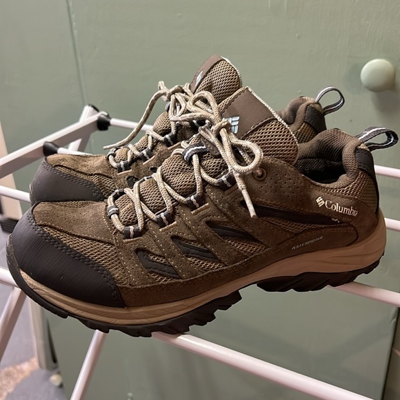 LADIES COLUMBIA CRESTWOOD WATERPROOF HIKING 🥾 SHOES - Picture 3 of 6